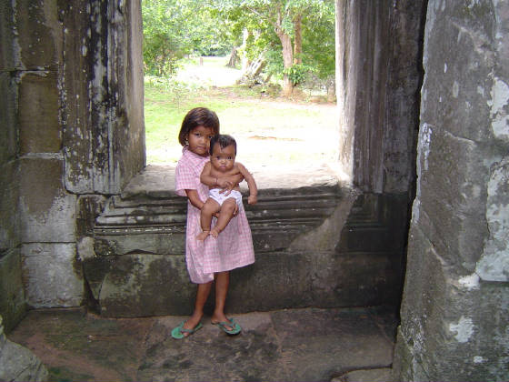 littlecambodiangirl.jpg